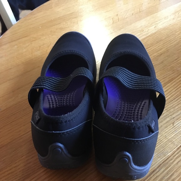 Crocs - Picture 10 of 10